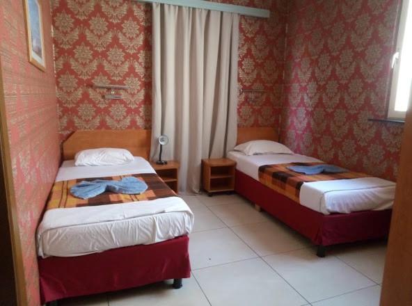 Apparthotel-rozafa Aparthotel *
